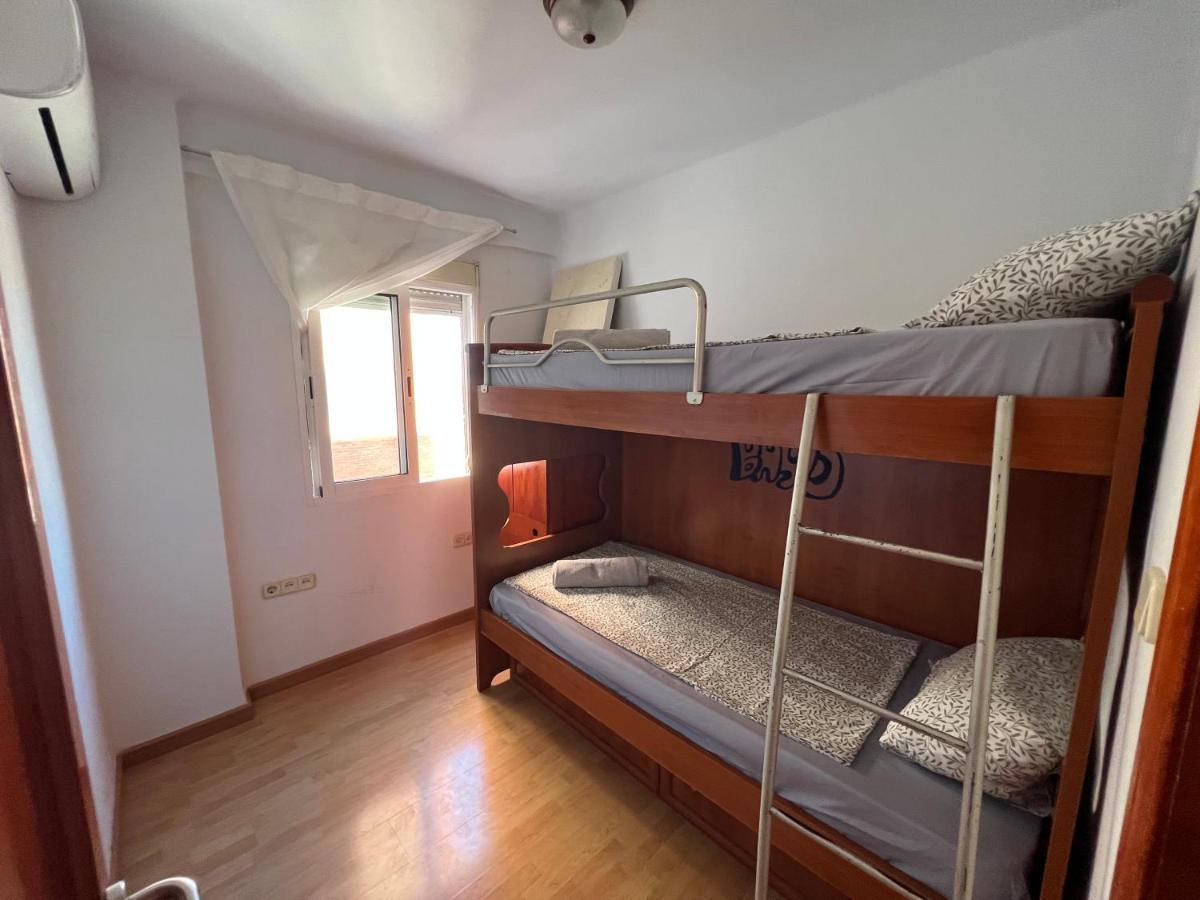 3 Bedrooms Apt With The Sea View Малага Екстериор снимка